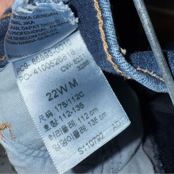 Levi’s 725 Women’s High Rise Boot cut Denim Jeans Size 22W plus size EUC - Picture 6 of 10